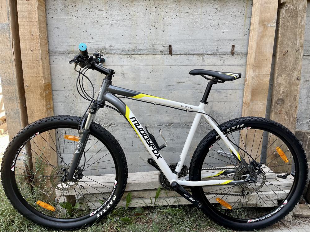 rs 400 bike