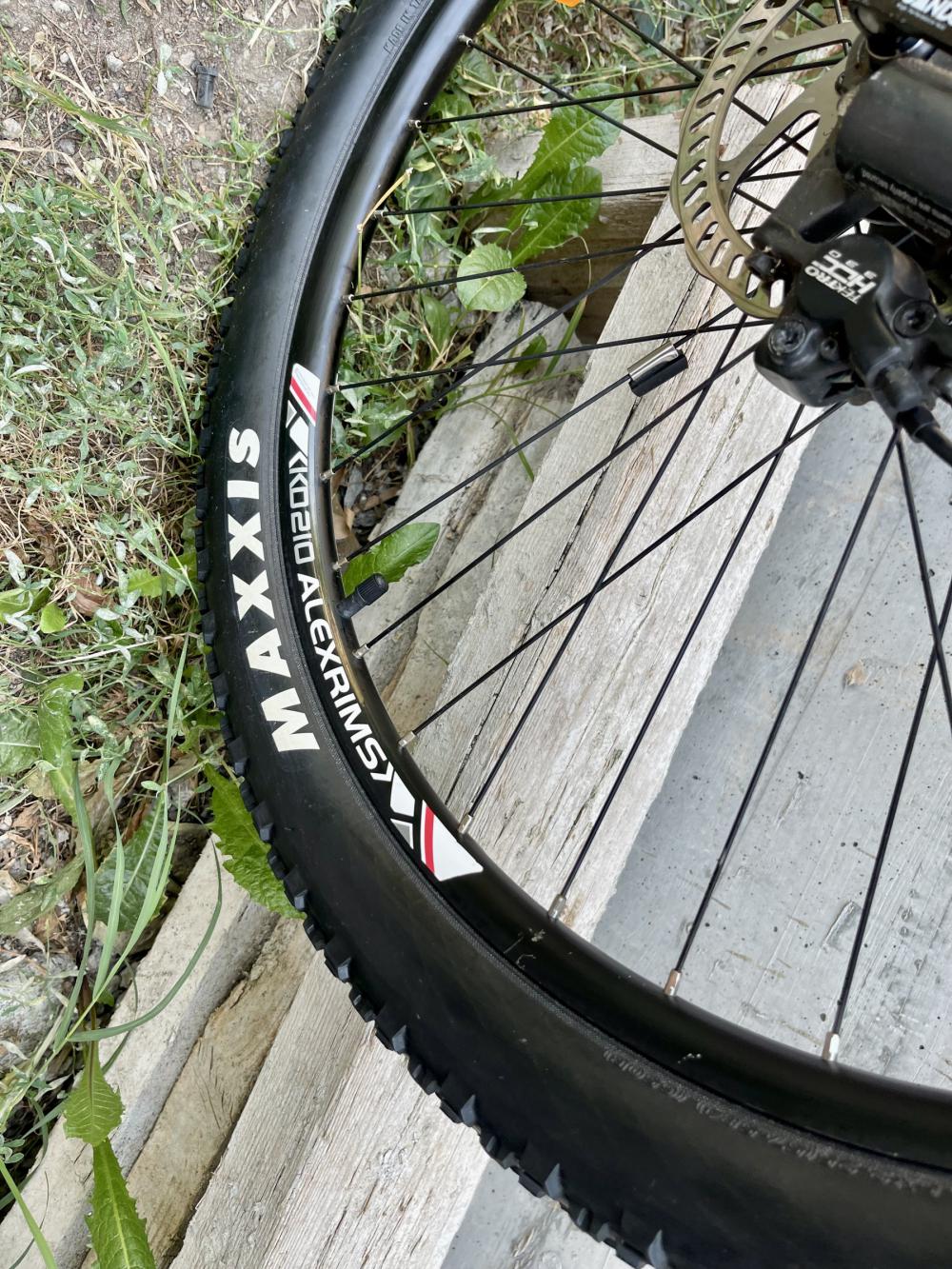 rs 400 bike